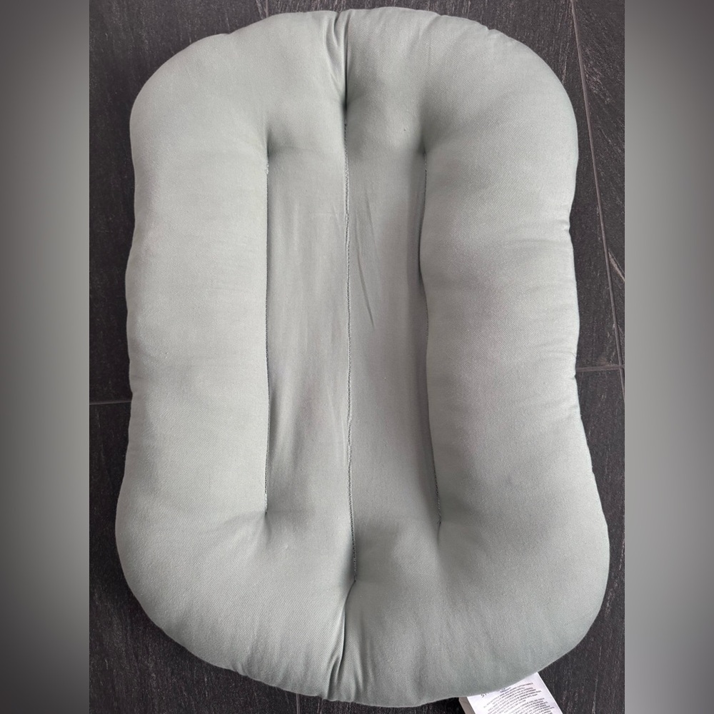 Snuggle Me Organic Infant Lounger